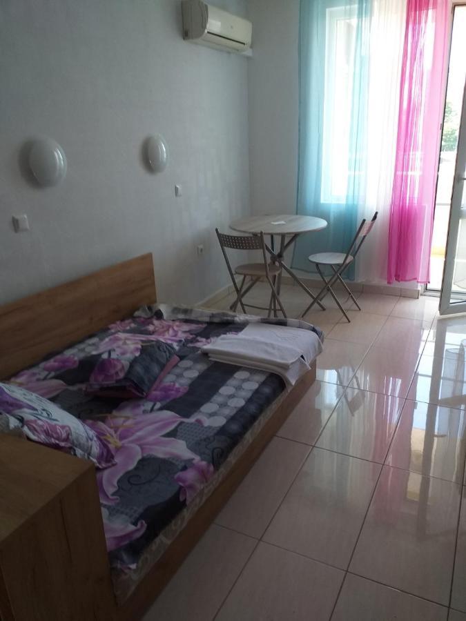 Апартаменты Apartamenti Ivaia Варна Экстерьер фото