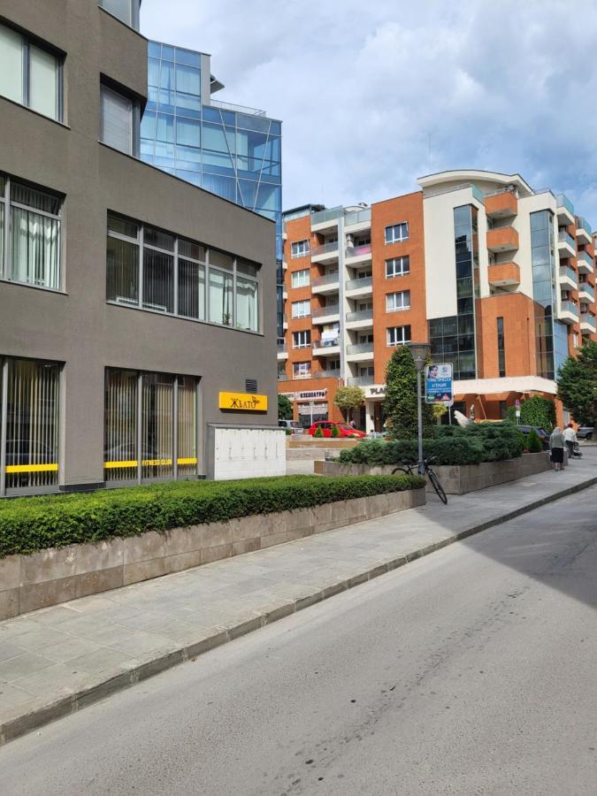 Апартаменты Apartamenti Ivaia Варна Экстерьер фото